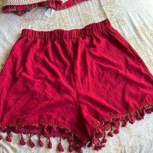 Red XS tassel hem shorts